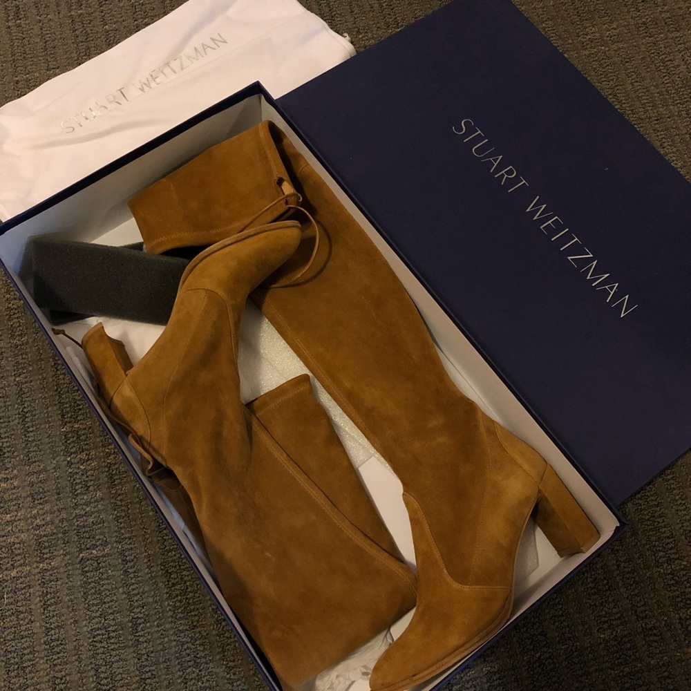 STUART WEITZMAN camel suede Tieland boots
